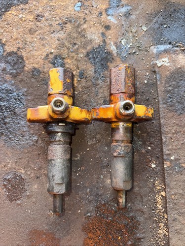 Perkins 236 fuel injectors - perkins,