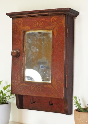 Vintage wooden wall hanging - wooden,