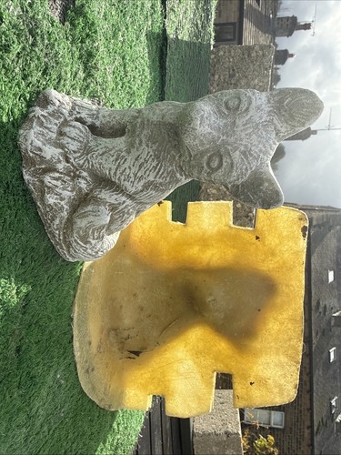 Latex and fiberglass mould - latex,