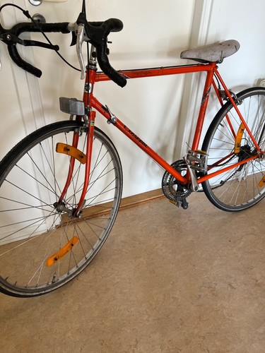 Bicycle crescent competition - crescent,
