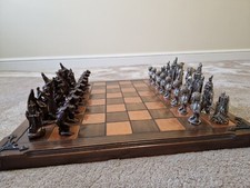 Highly Collectable War of the Rings Chess Set by Graeme Anthony War Of The Rings
