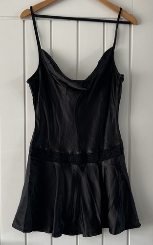 Motel black lace insert - black,