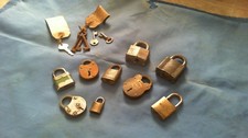 VINTAGE PADLOCKS -JOB LOT