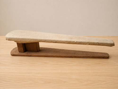 Tabletop sleeve ironing board - ironing,