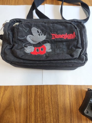 Disneyland resort black - resort, mickey
