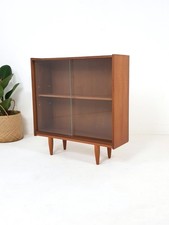 VINTAGE DISPLAY CABINET /