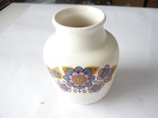 SMALL SYLVAC VASE No 4625