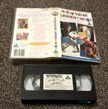 A DAY FULL OF ANIMALS & SONGS