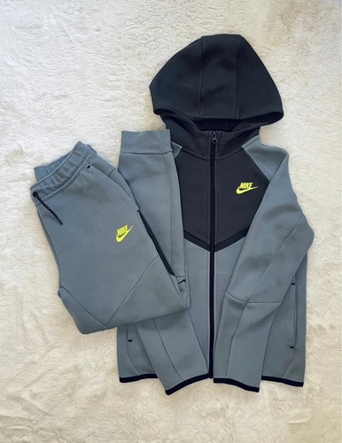 New season nike - nike, tech