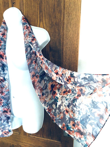 Beautiful avon patterned neck - beautiful,