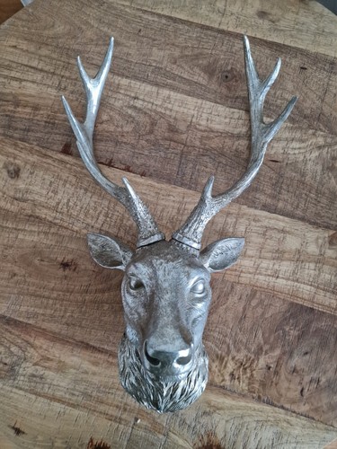 Wall mounted silver stag - silver,