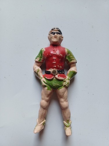 Cherilea robin batman plastic - robin,