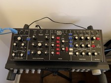 Behringer Model D Analogue Synthesizer