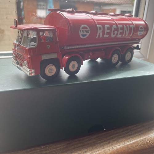 Corg premium guy - 1:50,