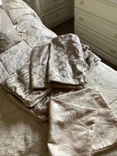 2 Large 2 Medium Cushion Covers 1 Decorative Cushion Cover