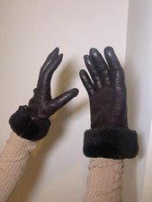 UGG Brown Leather Gloves with