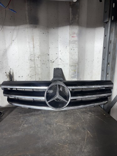 Mercedes benz clk220 - mercedes-benz, front