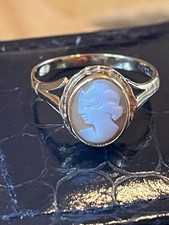 Beautiful Vintage Cameo