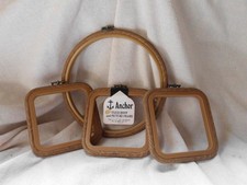 VINTAGE PLASTIC WOOD EFFECT EMBROIDERY SEWING HOOPS SQUARES by ANCHOR (4)
