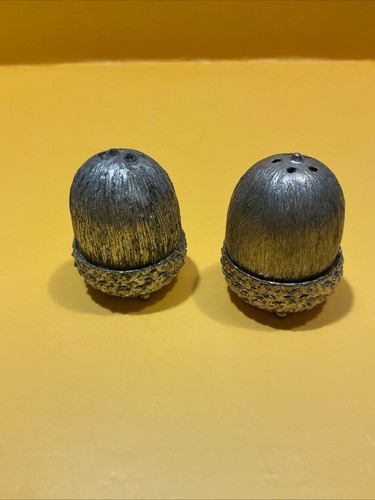 Vintage metal acorns salt - acorns,