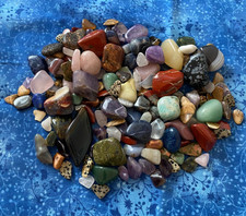 Variety of gem stones (700g)