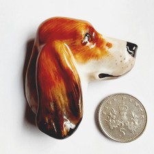 Rare Vintage 1930s Royal Doulton Dog Brooch. Extremely good condition.