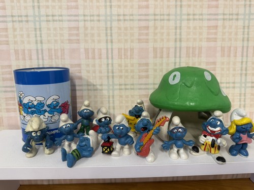 Large collection vintage - large, of