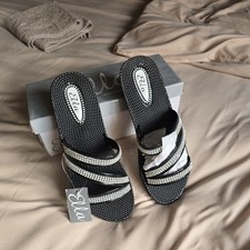 Sandals Black With Shiny