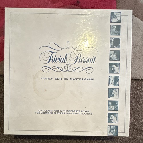 Parker trivial pursuit family - pursuit,