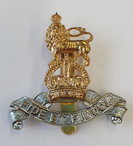 Army cap badge royal - army,