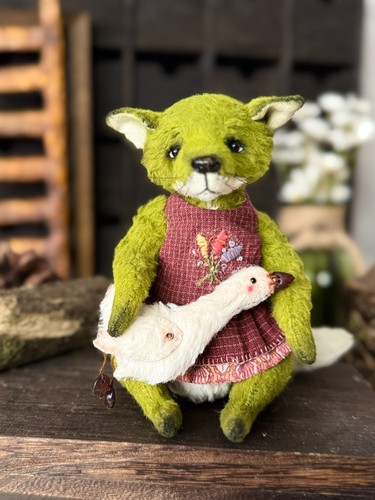 Handmade artist teddy bear - artist,