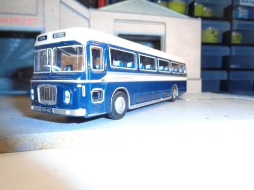 Efe32304 bristol relh coach - efe32304,