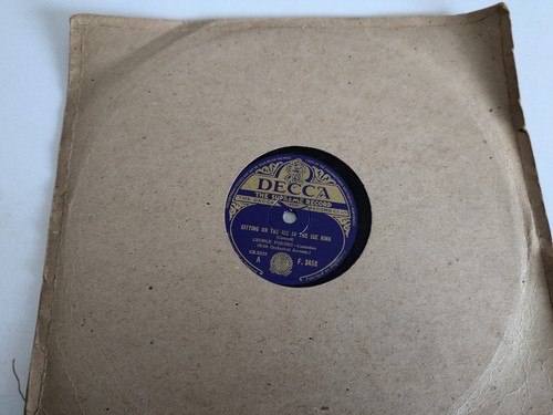George formby sitting - george, formby.