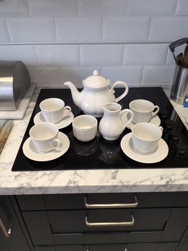 Churchill pumpkin tea set - pumpkin,