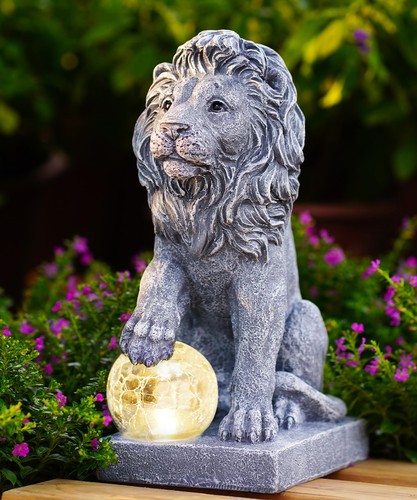 Yeomoo solar lion statue - solar,