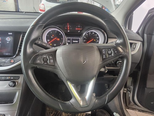 Steering wheel vauxhall - steering,