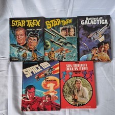 Bundle Of British Sci Fi Annuals Vintage  Star Trek, Battlestar Gallactica, Etc