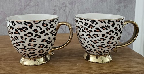 Nutmeg leopard print - leopard, footed