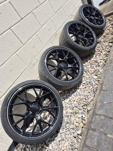 Alloy wheels tyres - 19”,