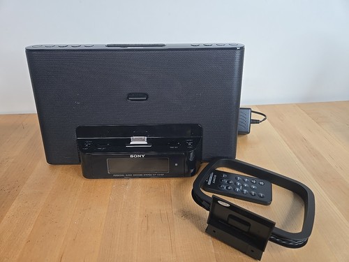Sony radio iphone - sony,