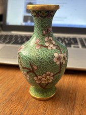 VINTAGE CHINESE CLOISONNE VASE