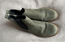 Ecco Leather Ankle Boots in Olive - Size 39