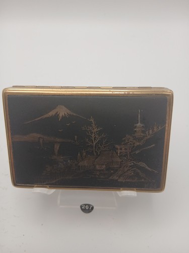 Nice vintage musical powder - nice,