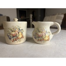 Marshall Pottery Shaker &