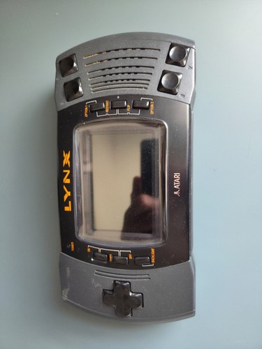 Atari lynx hand held - hand,