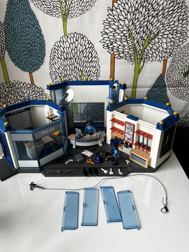 Playmobil 4264 police station - 4264,