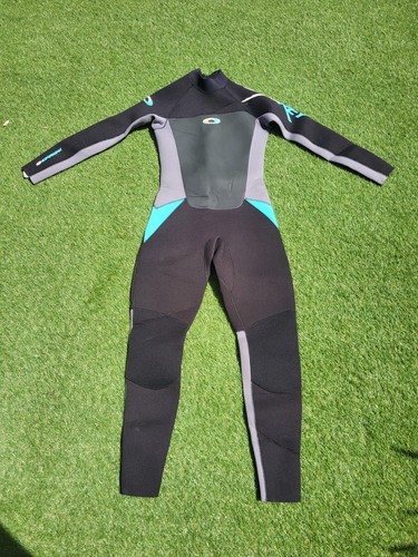Osprey womens wet suit - size, m