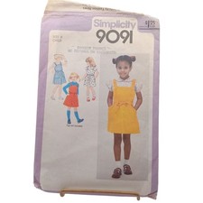 Simplicity 9091 Vintage 1970s