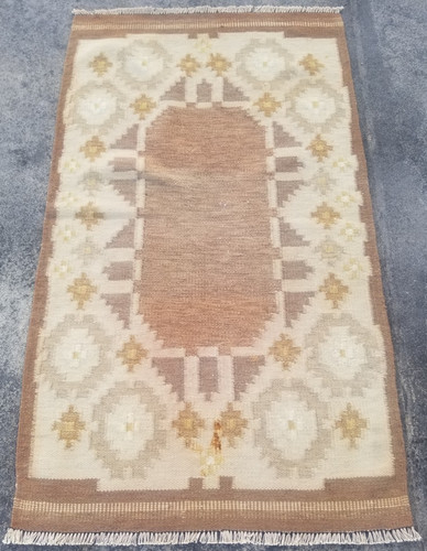 Vintage traditional handmade - traditional,