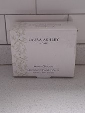 Laura Ashley Aviary Garden